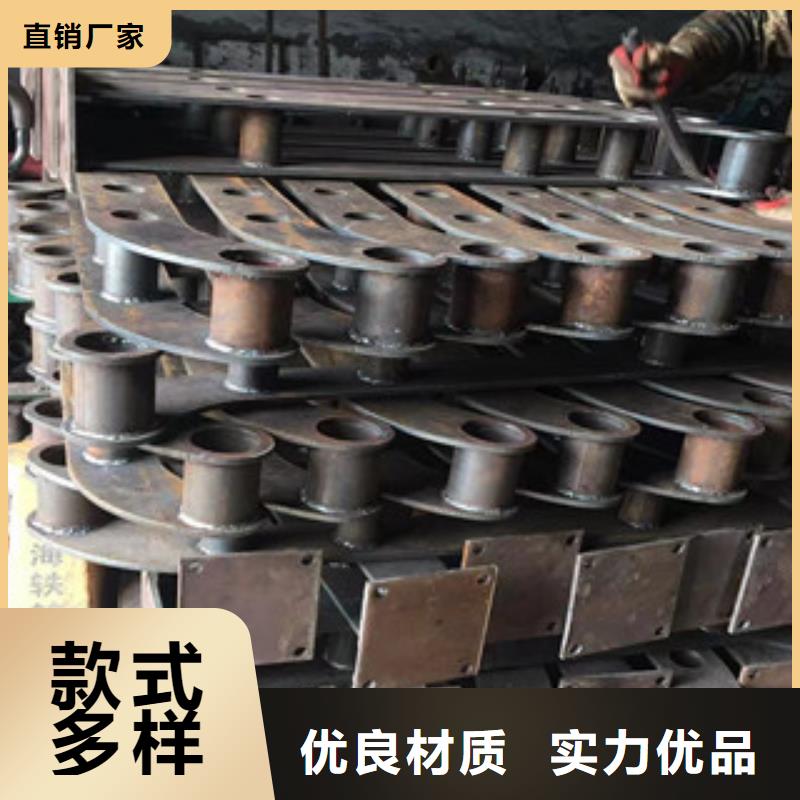 立柱不锈钢复合管道路景观护栏品质信得过
