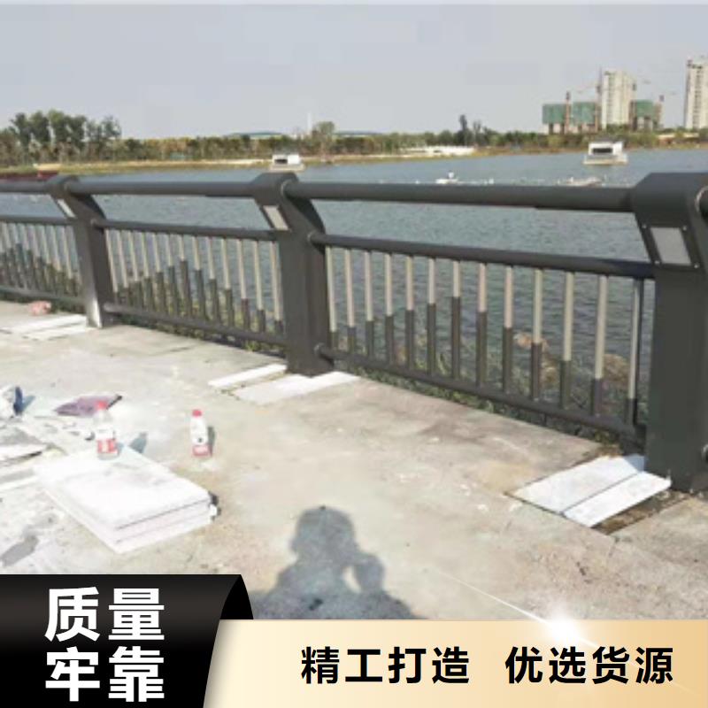 矩形管河堤防护栏用途广泛