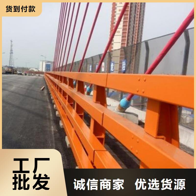 立柱道路护栏厂家拥有先进的设备