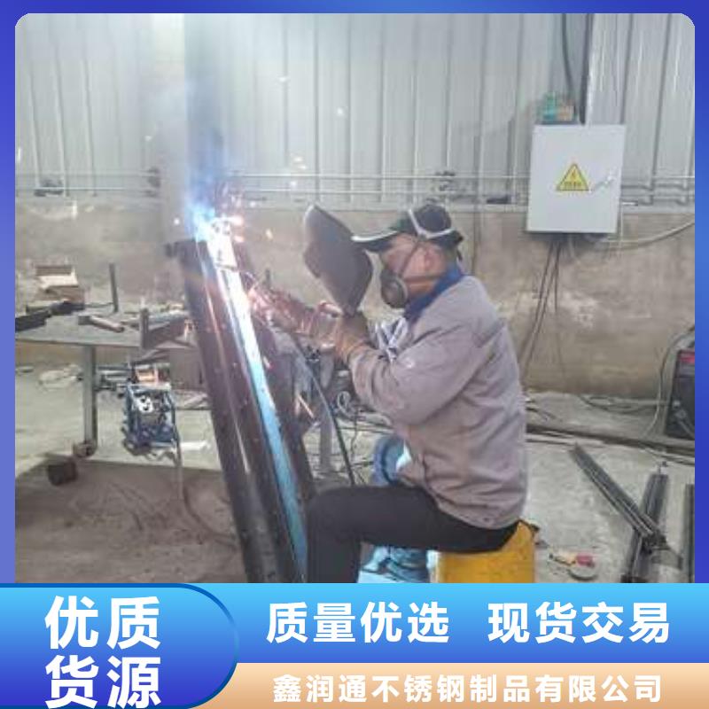 护栏桥梁防撞护栏长期供应
