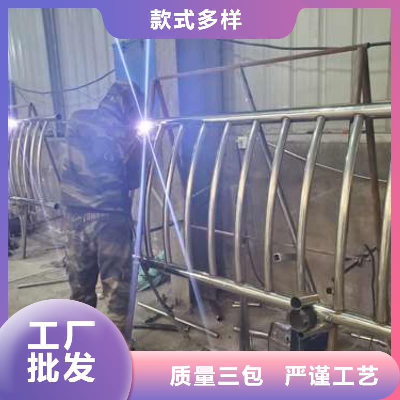 防撞护栏 镀锌波形护栏产地直供
