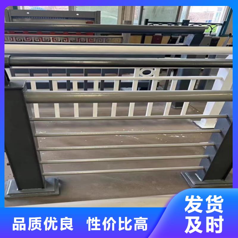  护栏原料层层筛选
