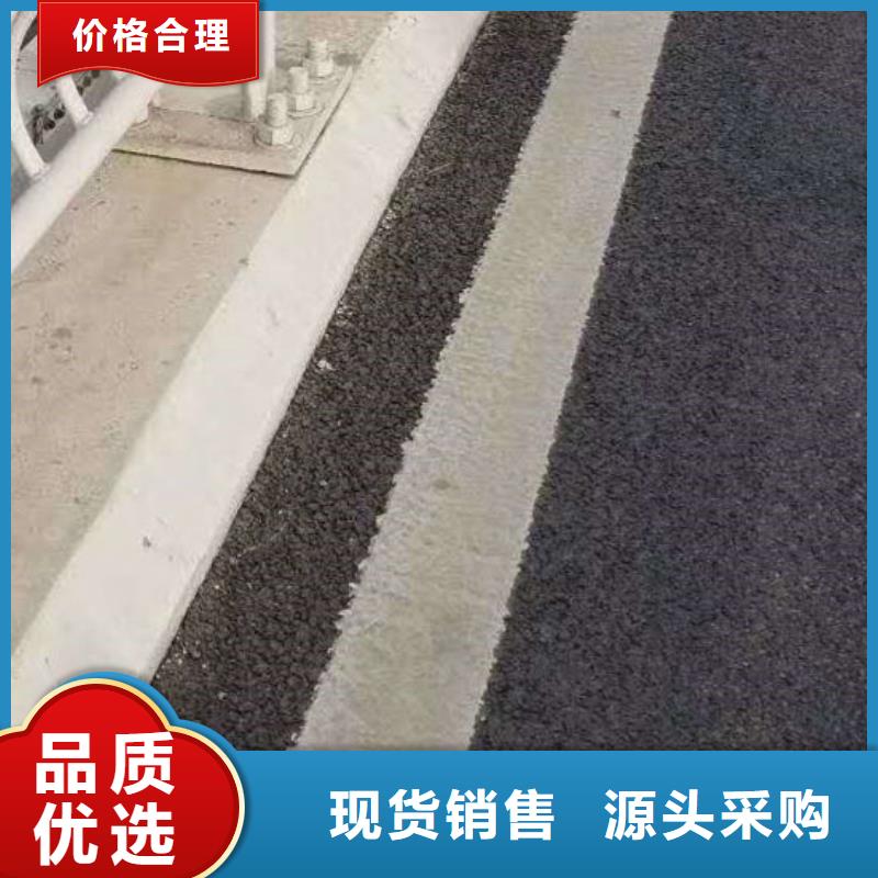 【护栏防撞立柱精心选材】