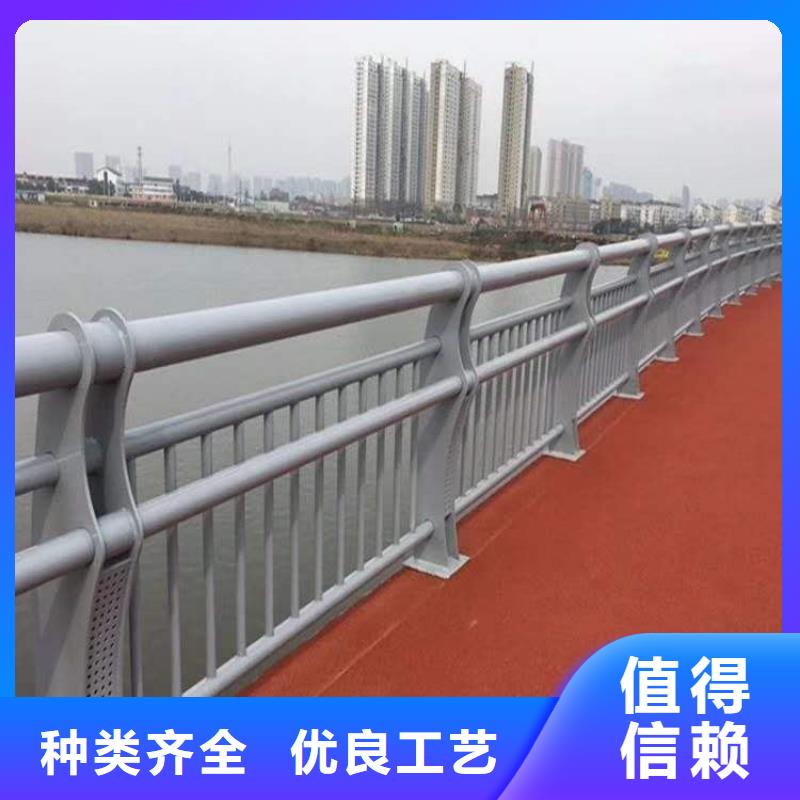  护栏出厂价