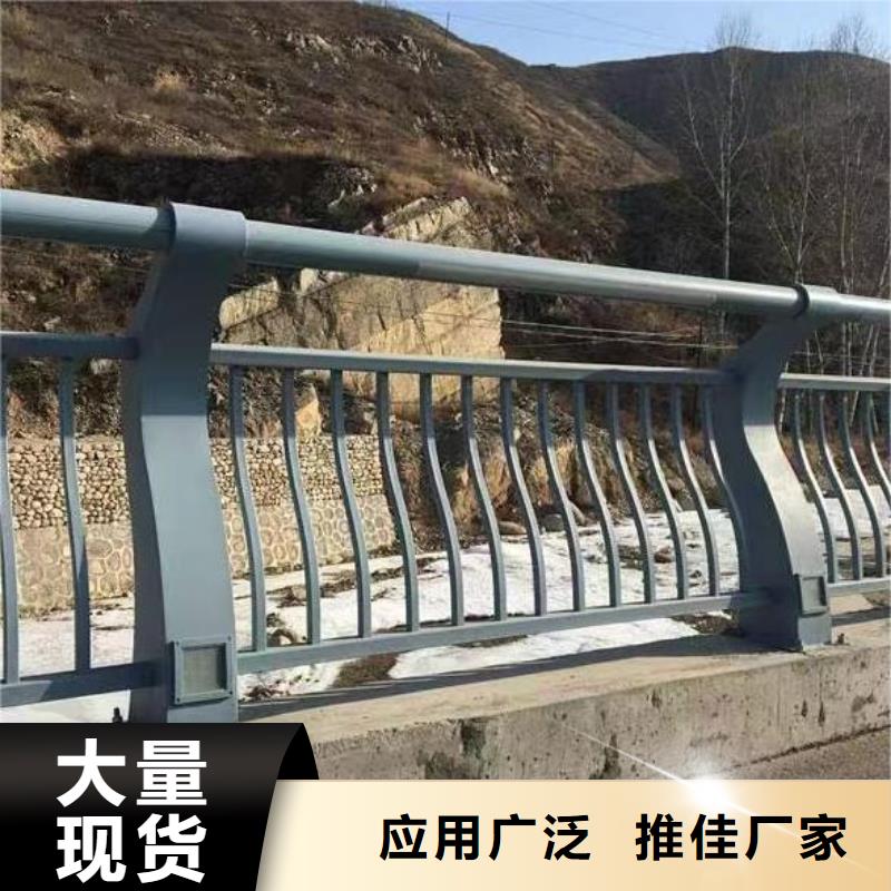 厂家直销值得选择鑫方达仿木纹河道护栏栏杆不锈钢河道栏杆按客户要求加工生产