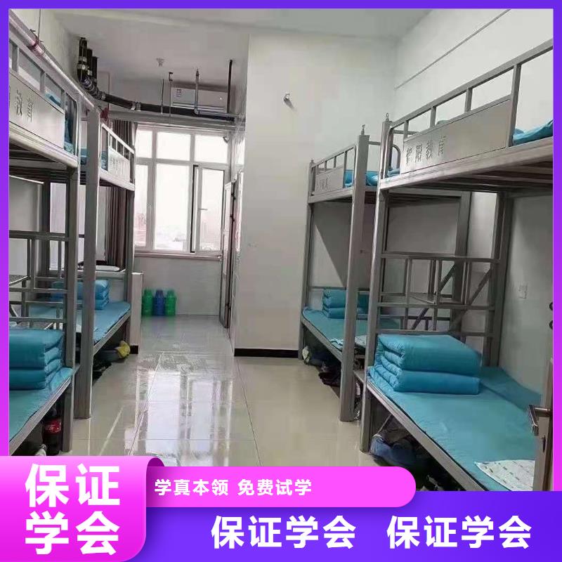 厨师技校哪个学校能学厨师烹饪就业前景好