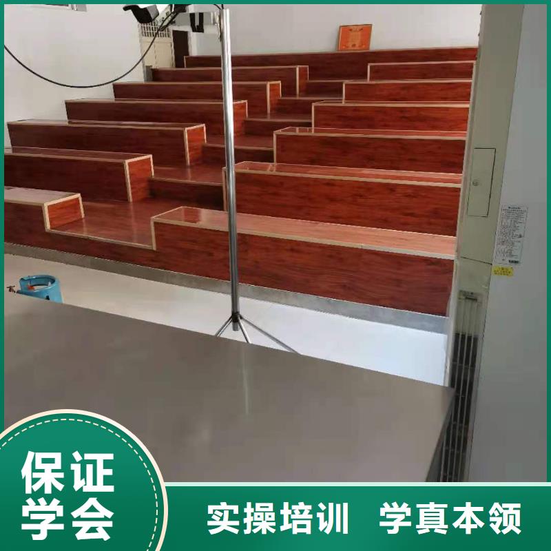 厨师技校_虎振挖掘机学校正规学校