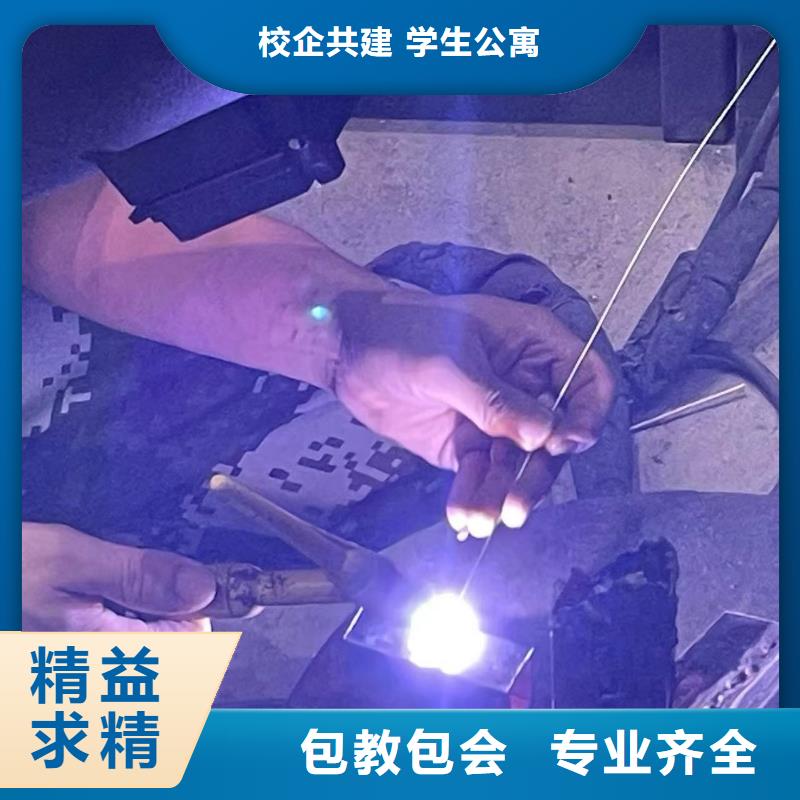 港湾中专叉车培训老牌名校